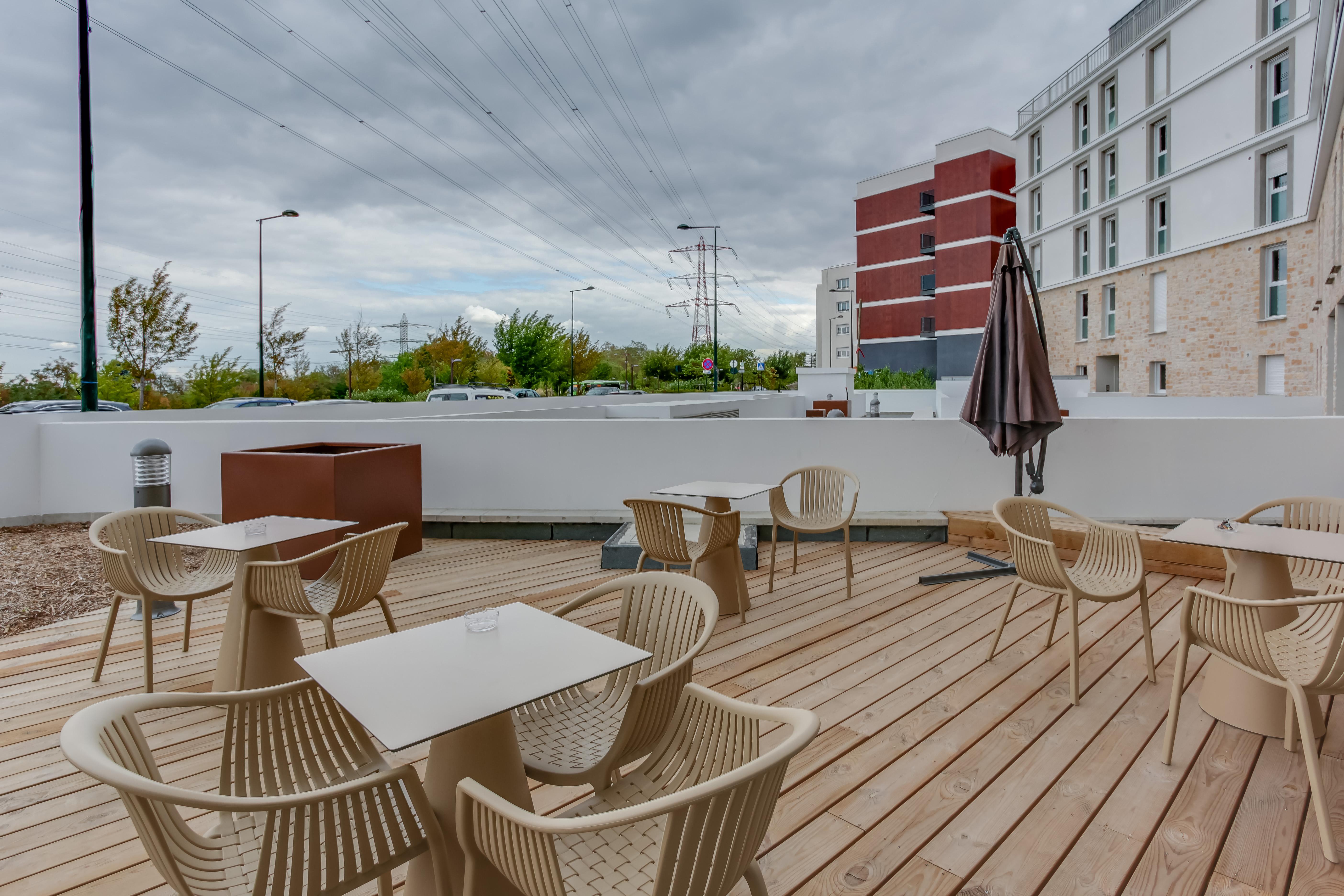 All Suites Appart Hotel Massy Palaiseau Eksteriør bilde