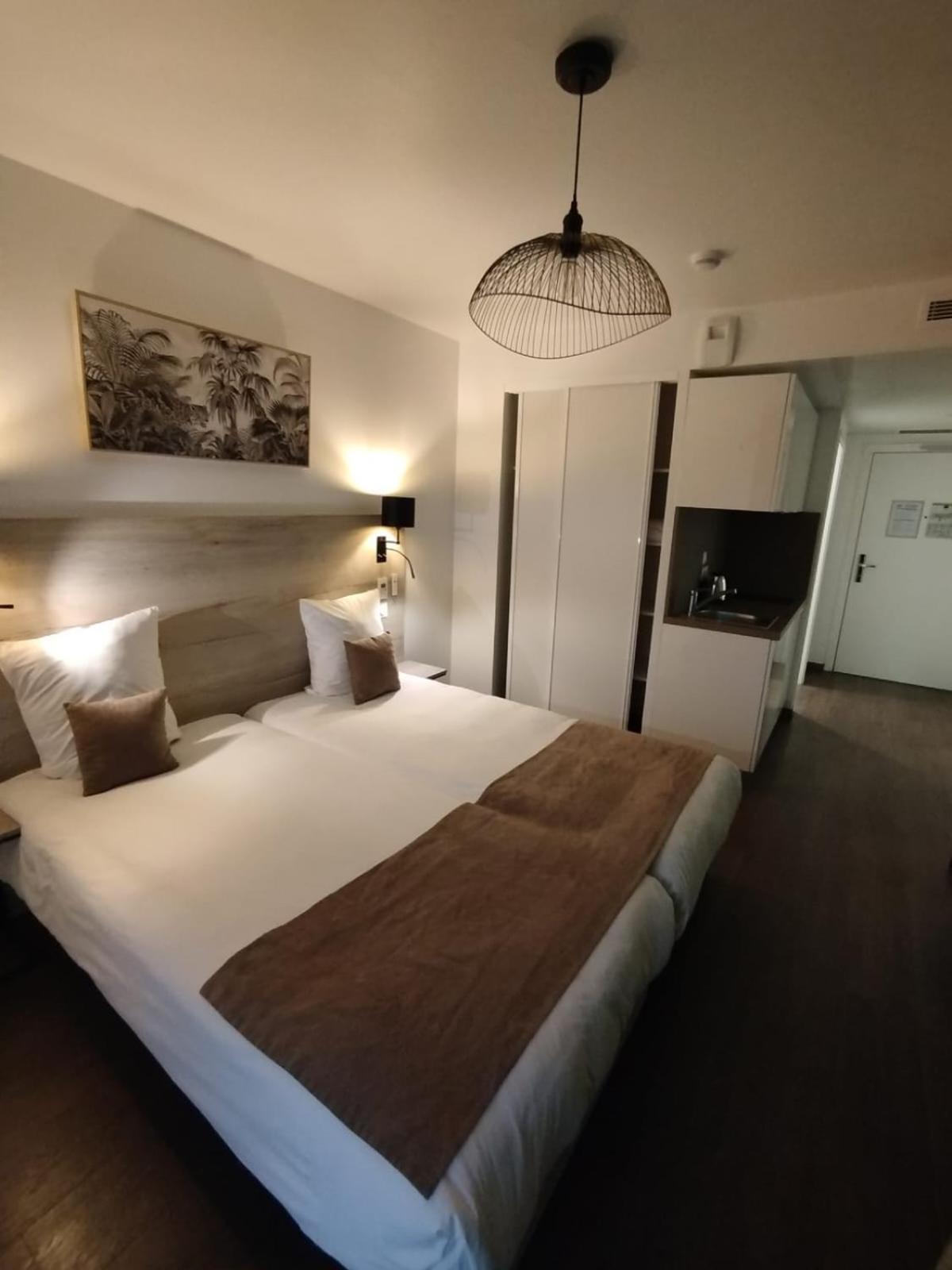All Suites Appart Hotel Massy Palaiseau Eksteriør bilde